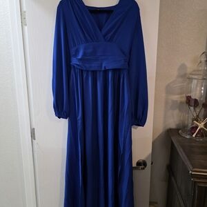 Elegant Blue Maxi Dress